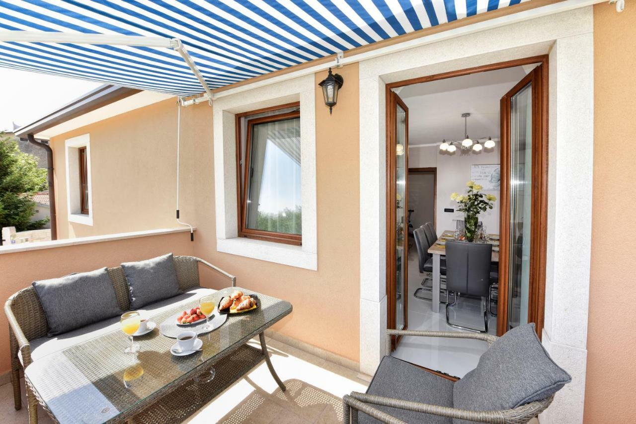 Villa Aromatica Vižinada Екстериор снимка